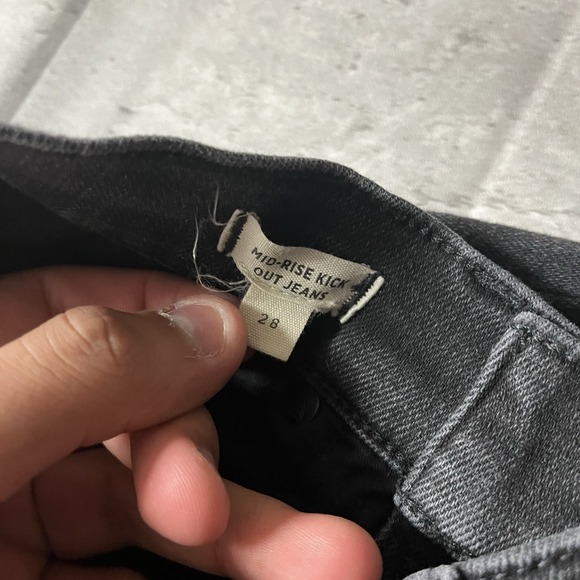 Madewell Mid-rise Kick Out Jeans Black Womens Size 28P Stretch Petite Y2K Flare - Picture 7 of 9